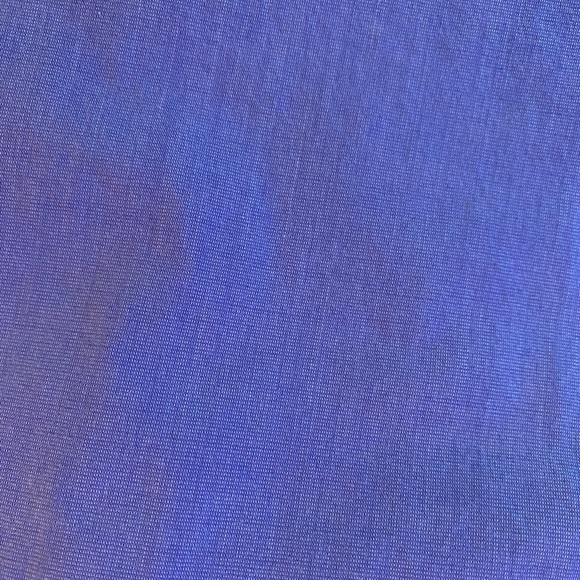 VanHeusen gently worn button-uo shirt - Picture 5 of 6